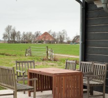 Terras meubilair B&B nabij Castricum